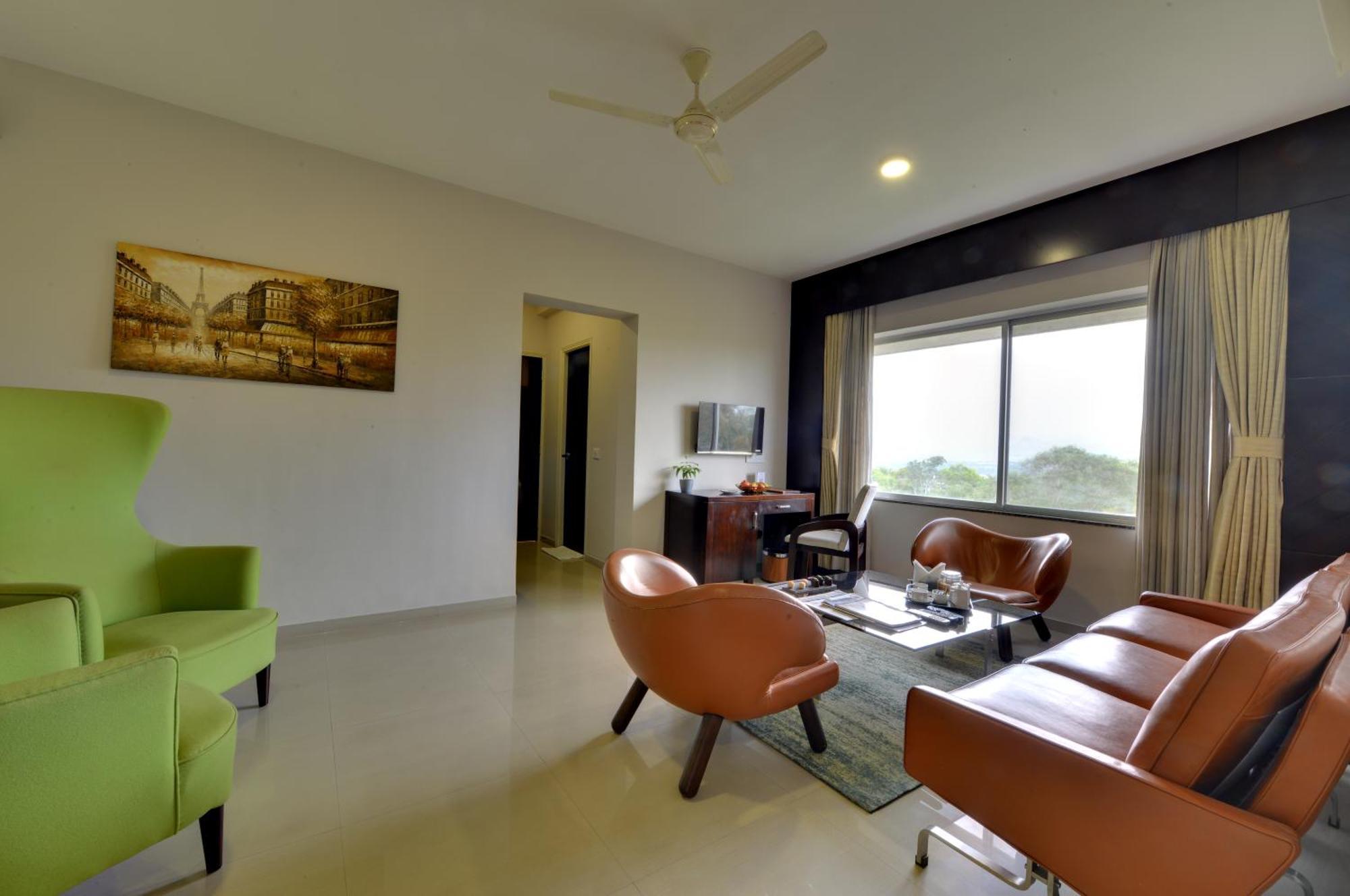 The Fern Residency, Vadgaon - Talegaon, Pune Exterior foto